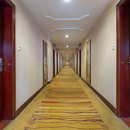 Vienna Hotel Shenzhen Shangjin Center Extérieur photo