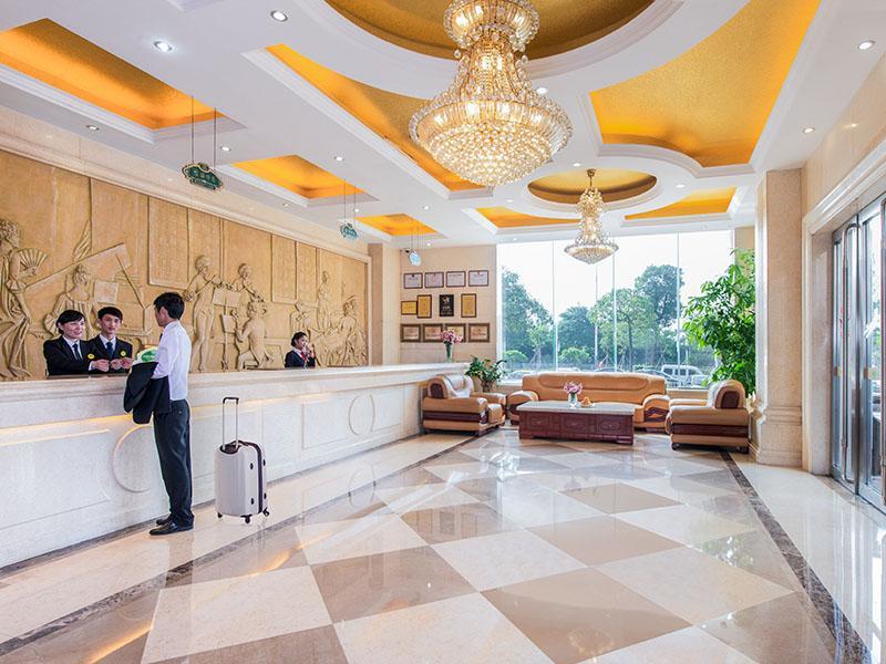 Vienna Hotel Shenzhen Shangjin Center Extérieur photo
